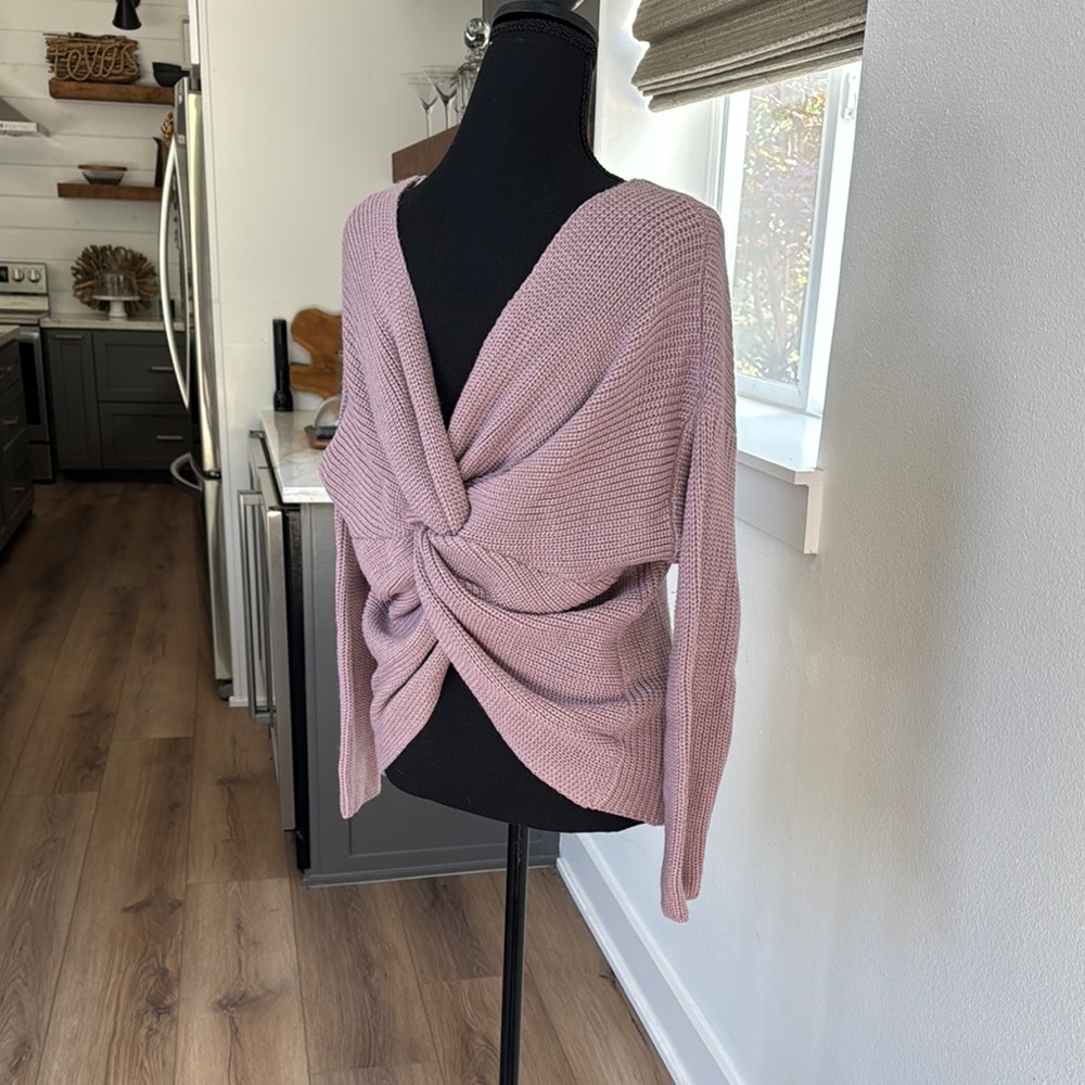 Miracle Pink purple V-Neck long sleeve Sweater with Ribbed Knit,Medium/Large,NWT